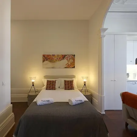 Flh Elegant Flat With Terrace بورتو